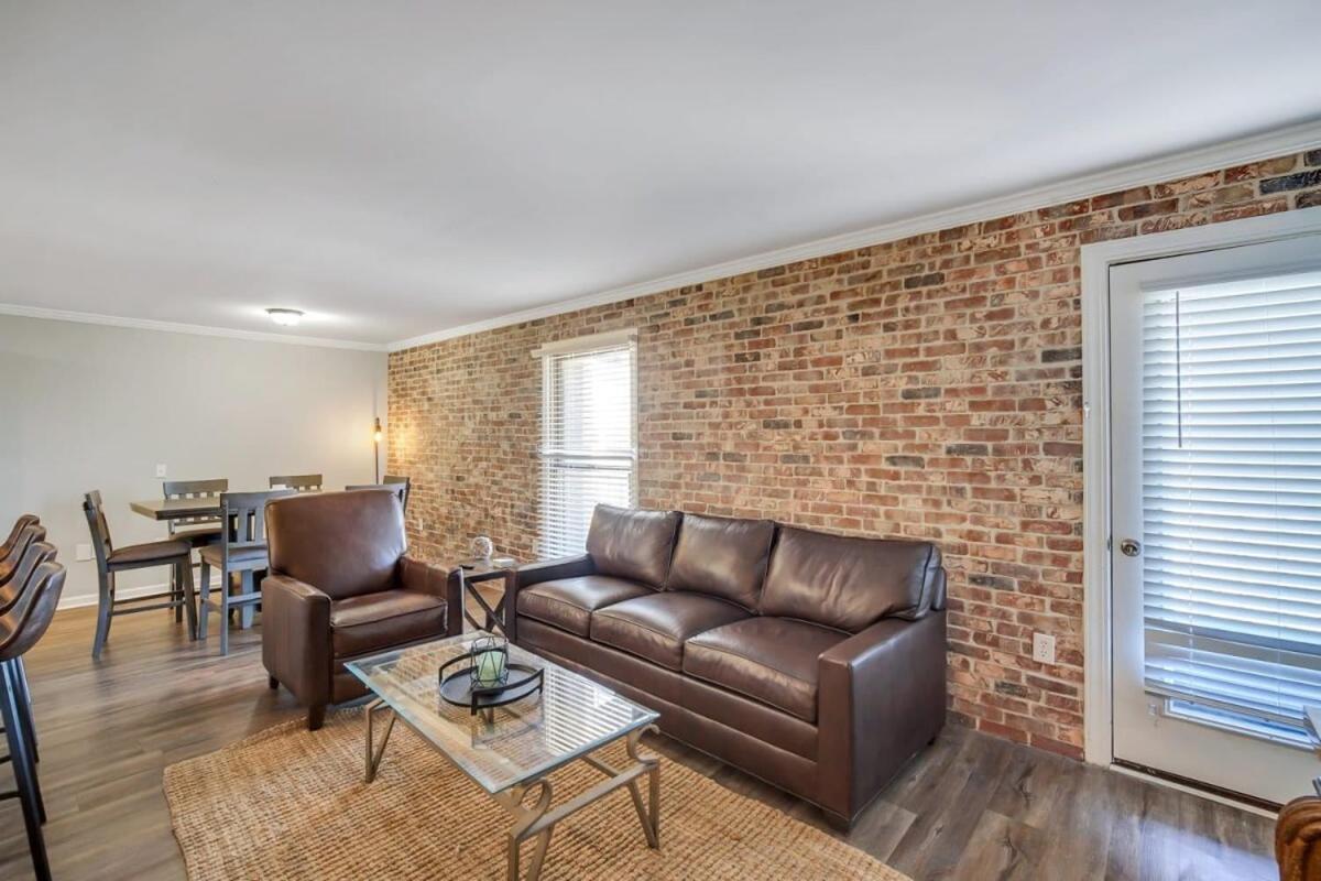 Eagle'S Nest - Spacious Loft Downtown - Near Gsu Statesboro Kültér fotó