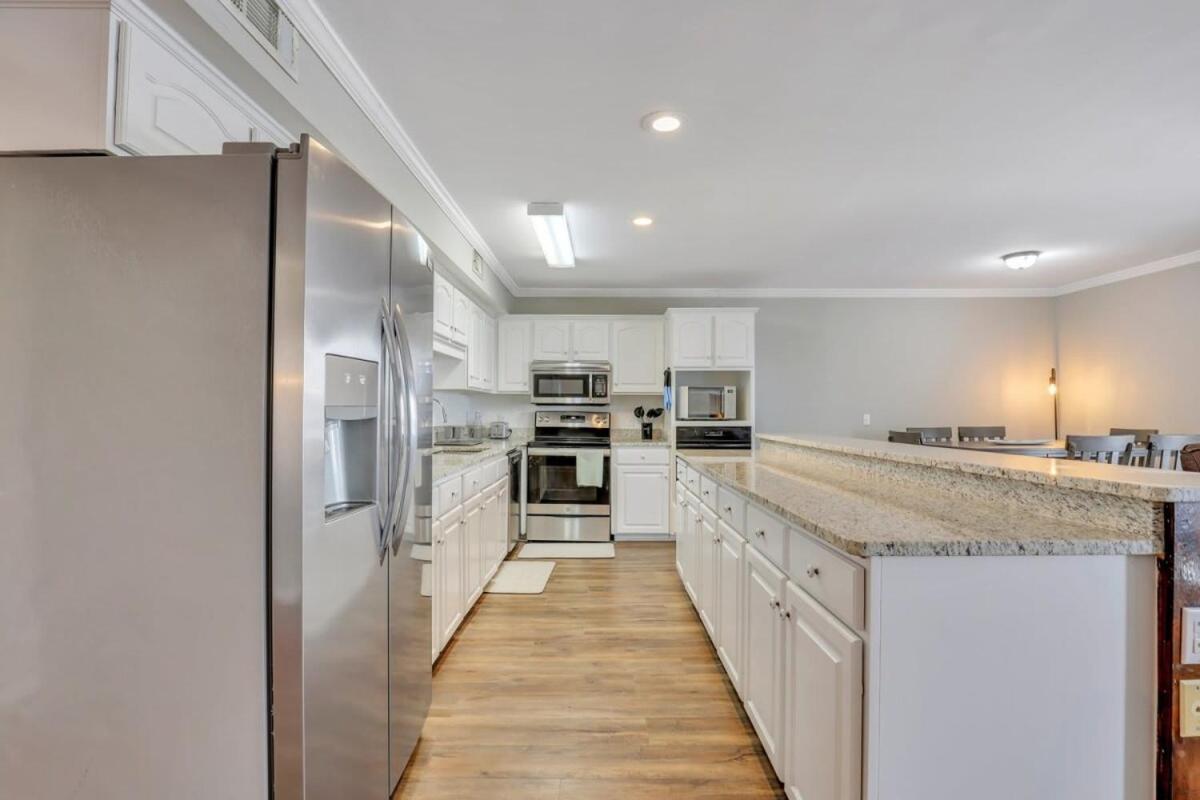 Eagle'S Nest - Spacious Loft Downtown - Near Gsu Statesboro Kültér fotó
