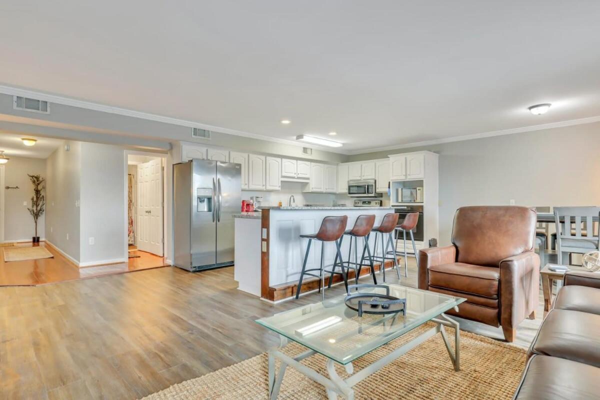 Eagle'S Nest - Spacious Loft Downtown - Near Gsu Statesboro Kültér fotó
