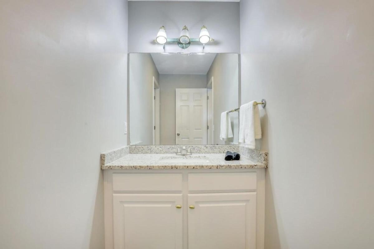 Eagle'S Nest - Spacious Loft Downtown - Near Gsu Statesboro Kültér fotó