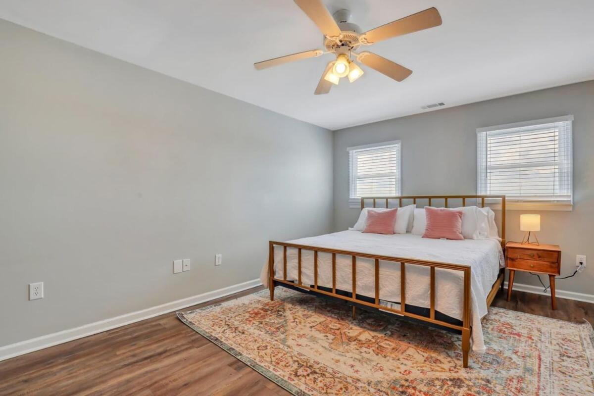 Eagle'S Nest - Spacious Loft Downtown - Near Gsu Statesboro Kültér fotó