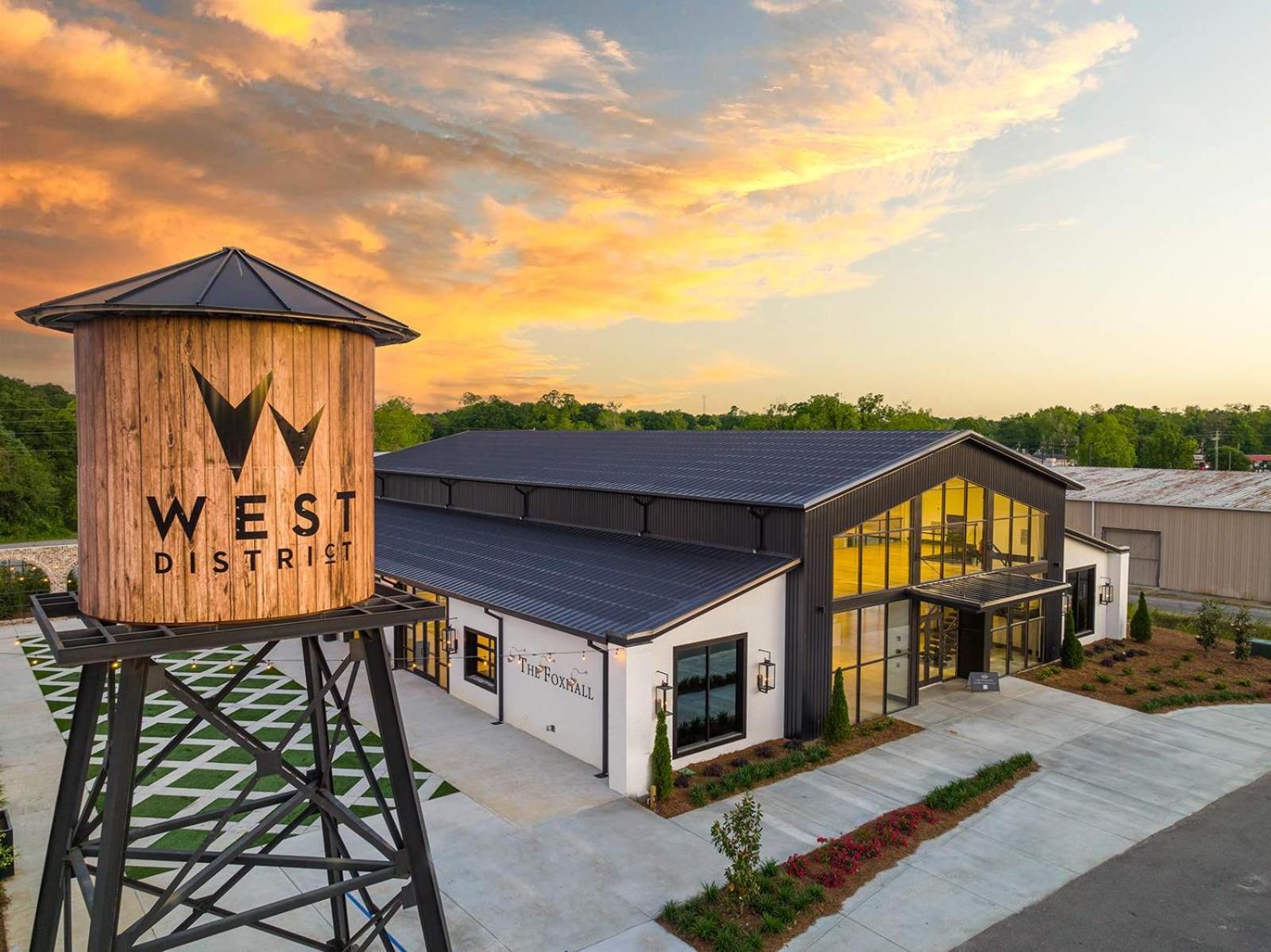 Eagle'S Nest - Spacious Loft Downtown - Near Gsu Statesboro Kültér fotó
